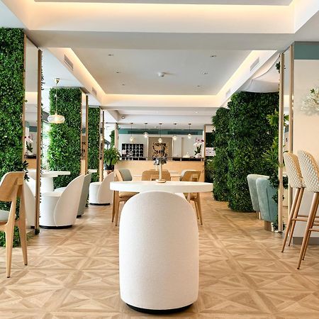 Hotel Victoria Cannes Bagian luar foto