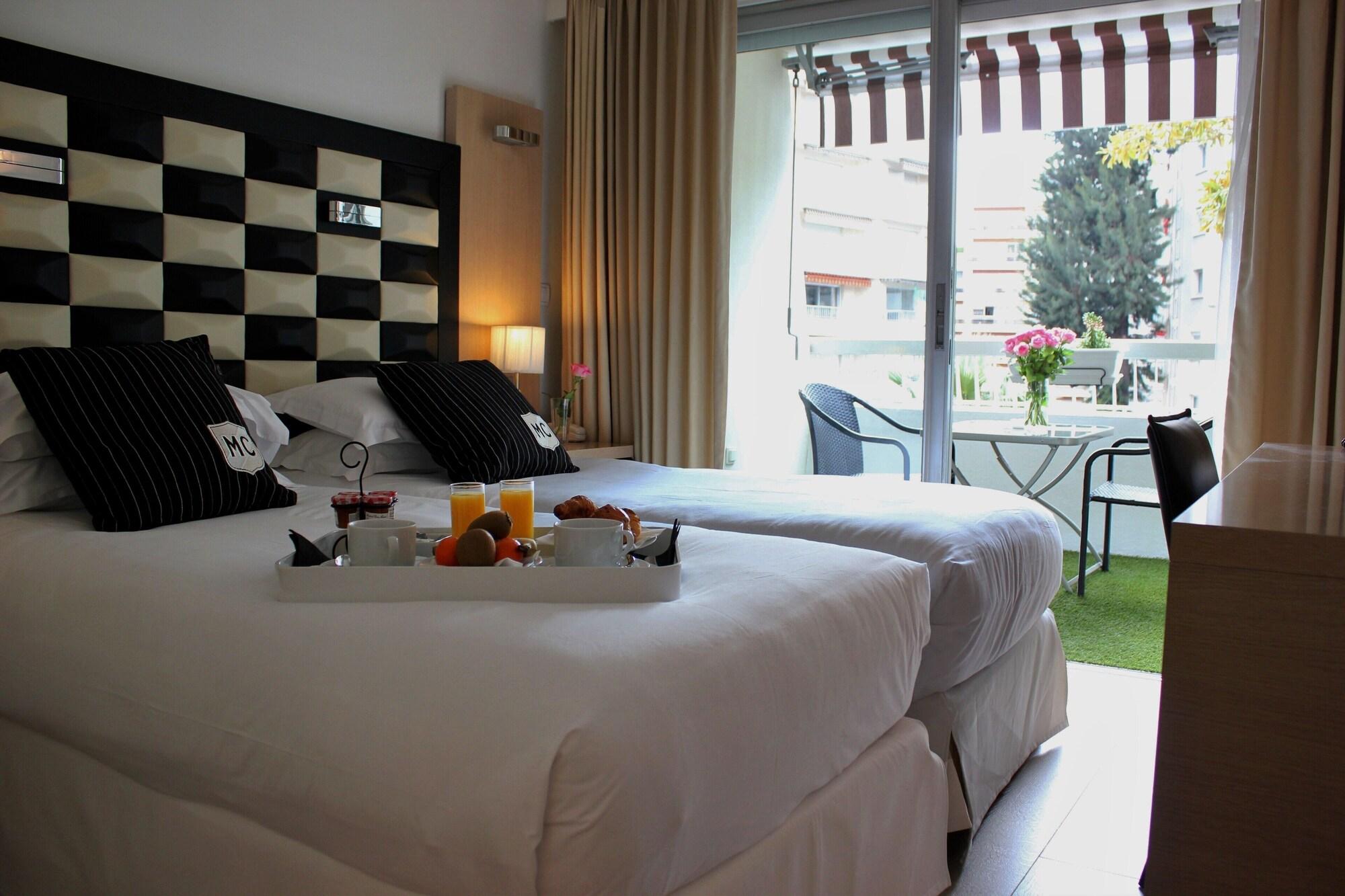 Hotel Victoria Cannes Bagian luar foto