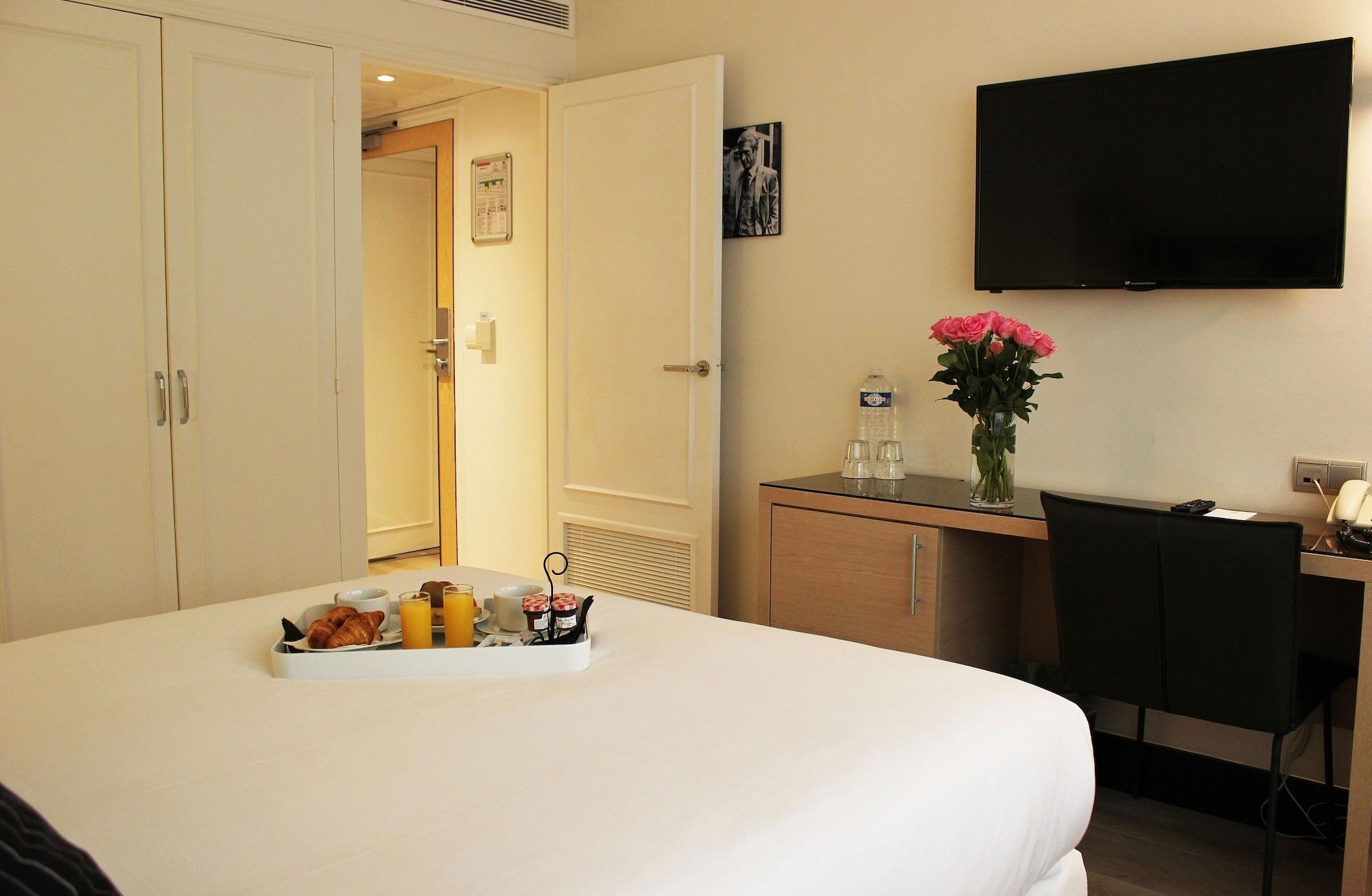Hotel Victoria Cannes Bagian luar foto