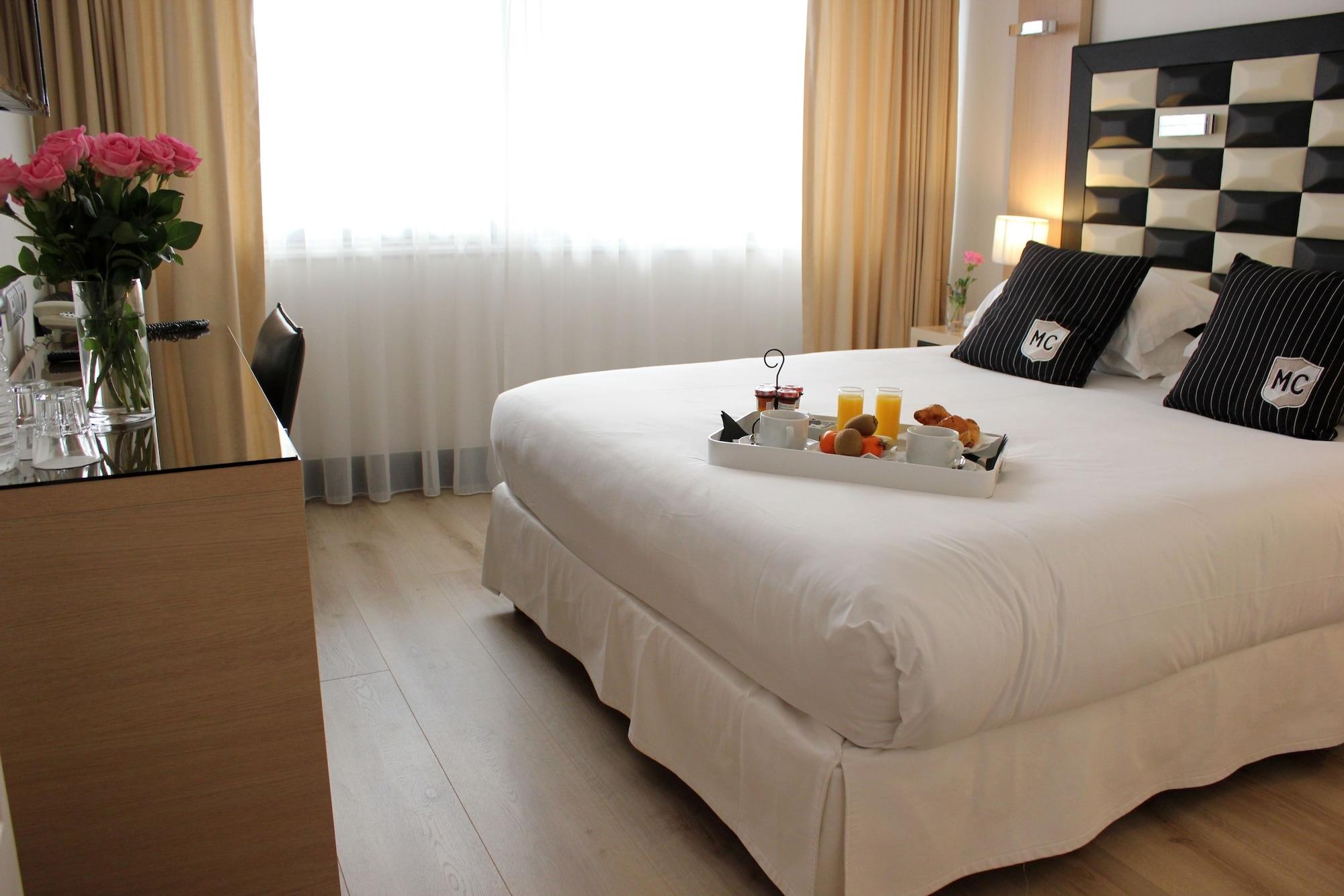 Hotel Victoria Cannes Bagian luar foto