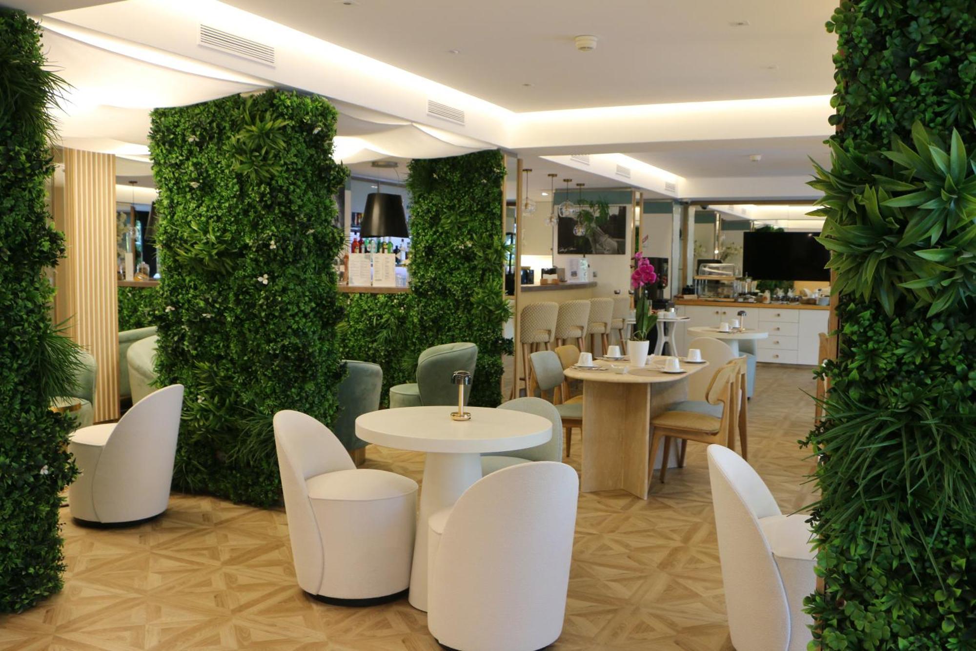 Hotel Victoria Cannes Bagian luar foto