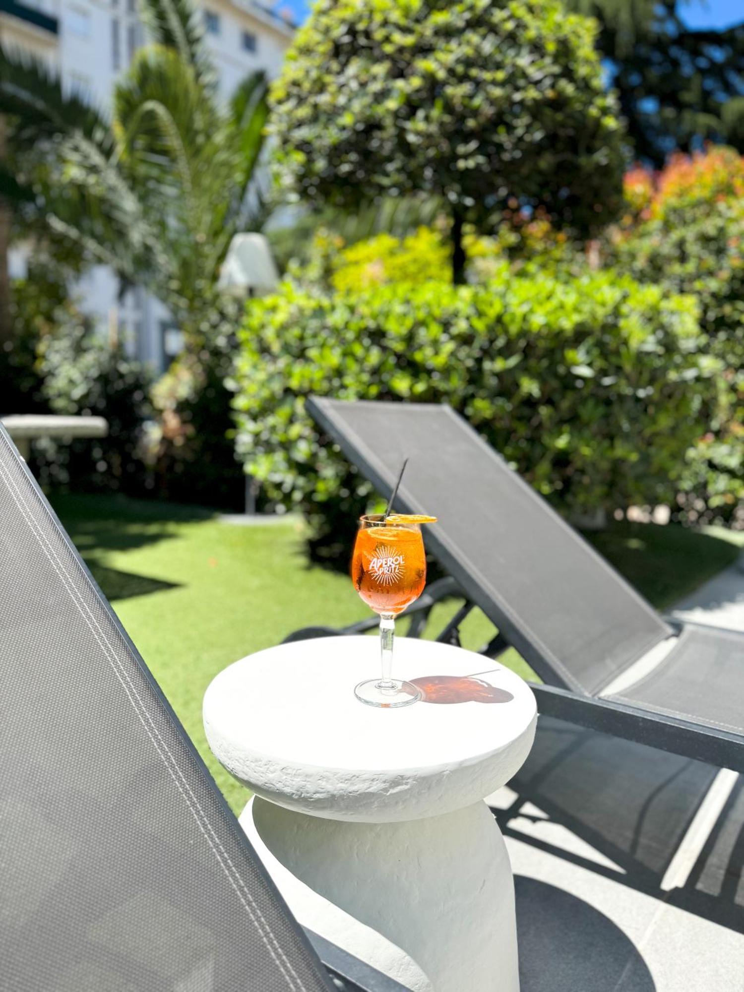 Hotel Victoria Cannes Bagian luar foto