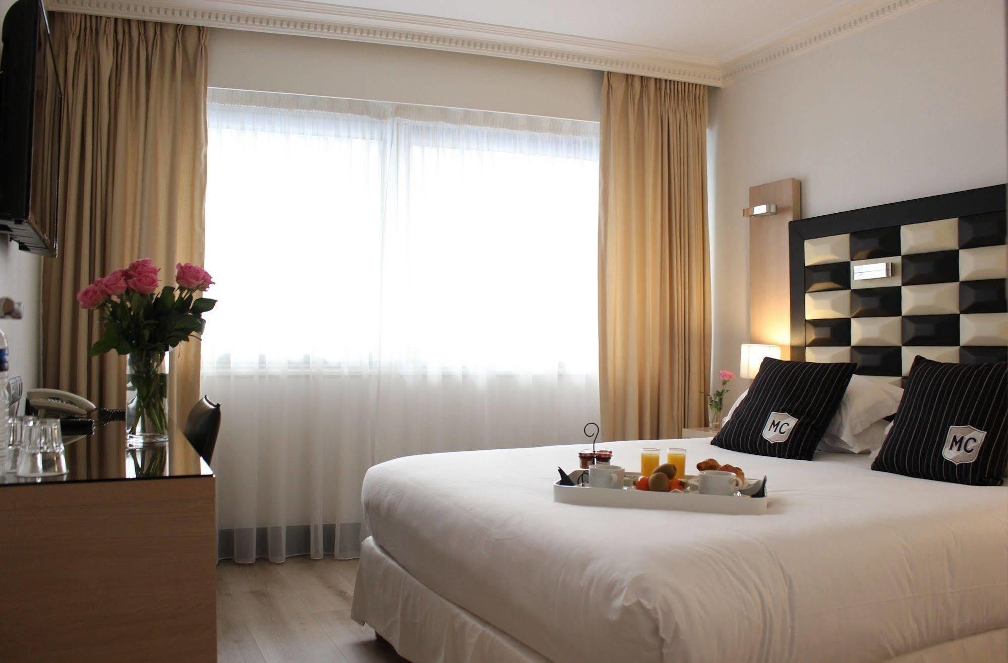 Hotel Victoria Cannes Bagian luar foto